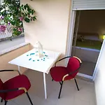 Santic Appartamento Baška Voda
