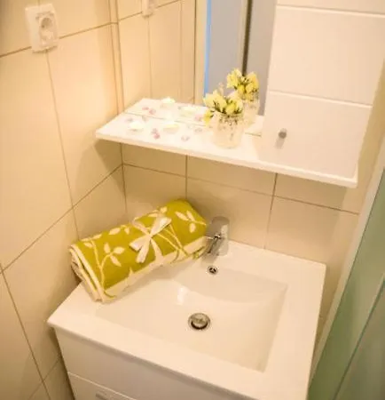 Apartamento Santic Baška Voda