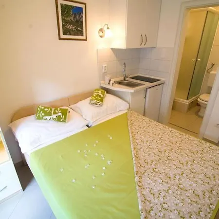Apartamento Santic Baška Voda