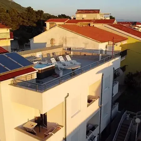 Santic Appartamento Baška Voda
