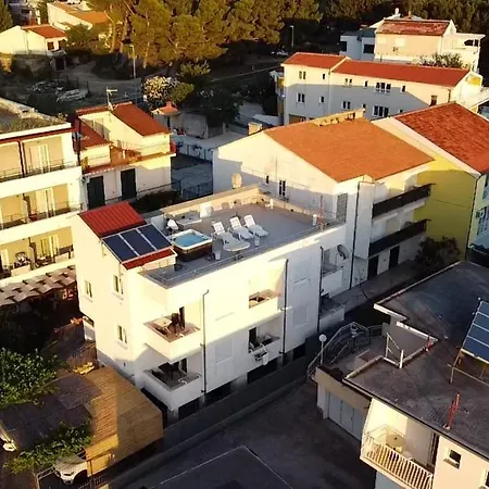 Appartamento Santic Baška Voda